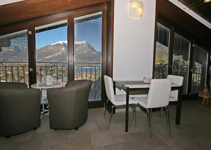 Alba E Tramonto Vista Apartment *