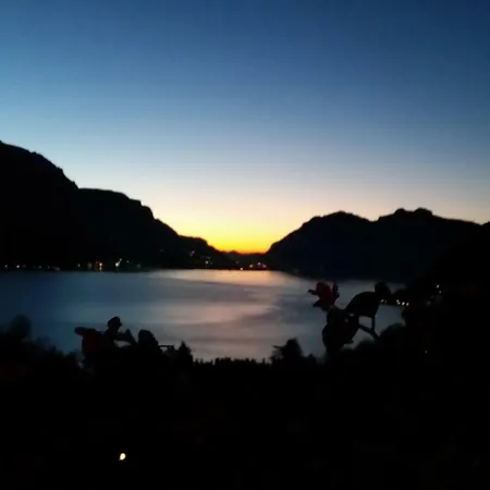 Lägenhet Alba E Tramonto Vista Bellagio