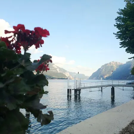 Alba E Tramonto Vista Lägenhet
